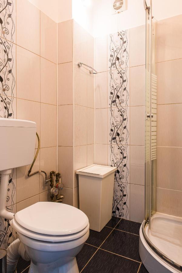 Chic 2-Room Apartment In The Heart Of Bucharest With Amazing View Exterior photo